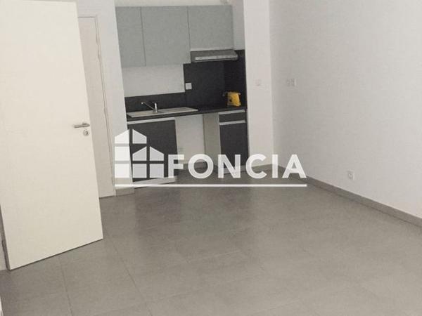 Location Studio 33.7 m² - 42 RUE DU DOCTEUR LAINE Touques 14800