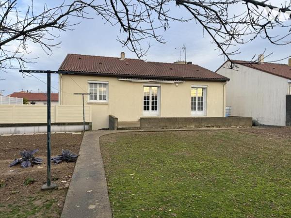 Maison traditionnelle sur sous-sol