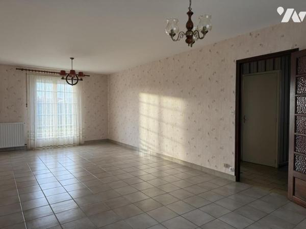 Maison traditionnelle sur sous-sol