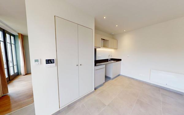 Appartement à louer    2 pièces • 3 318 m2 Metz