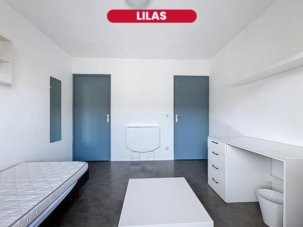 LILAS- Appartement 1 pièce 17 m2 + parking - Vauban