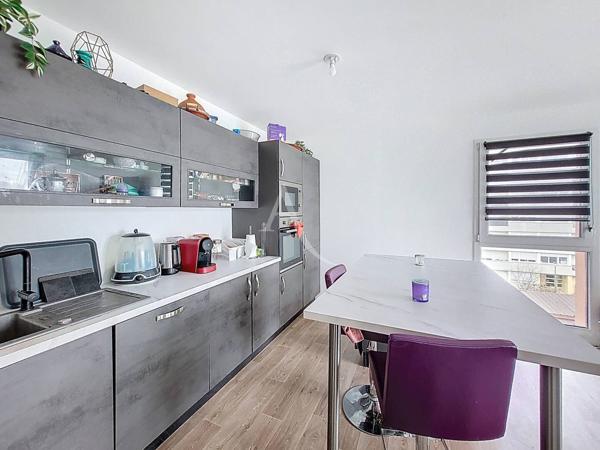 Appartement Roissy En Brie 3 pièce(s) 58 m2