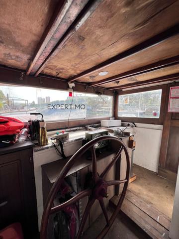 L'Île-Saint-Denis (93450) PENICHE LOGEMENT NAVIGABLE TYPE FREYCINET DE 150M² HABITABLES