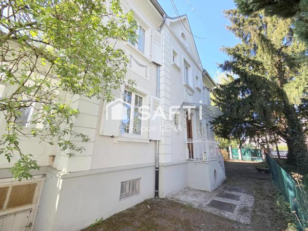 Maison bourgeoise début 20ème, 6 ares de terrain arboré.