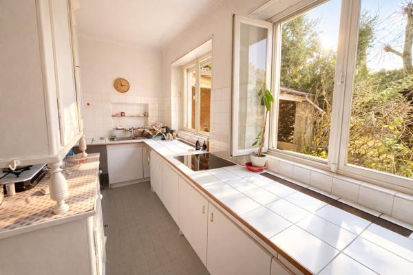 Appartement avec du cachet , terrasse, extérieur