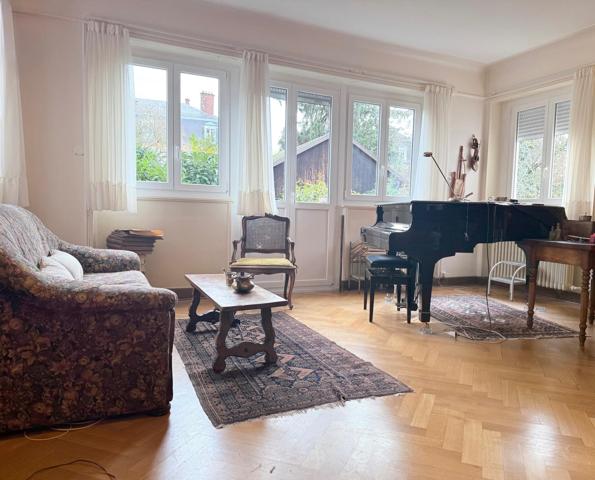 Appartement avec du cachet , terrasse, extérieur