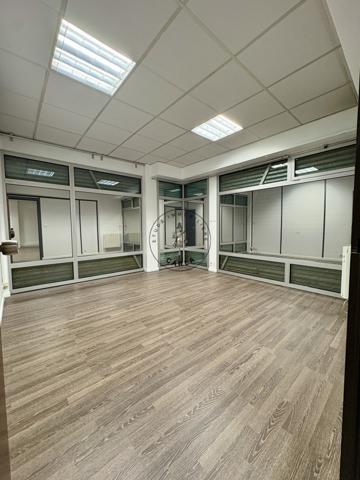 Local commercial de 154,4m2 modulable – Gerland