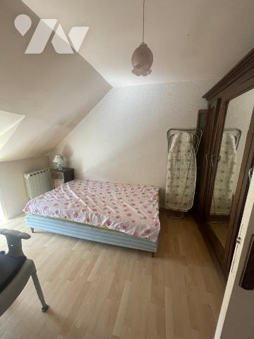 PLOUGOUMELEN - Maison 5 pièces 4 chambres, vue sur rivière