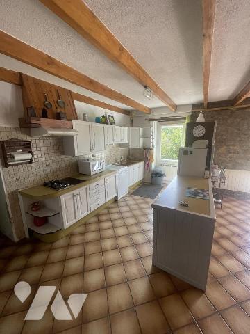 PLOUGOUMELEN - Maison 5 pièces 4 chambres, vue sur rivière