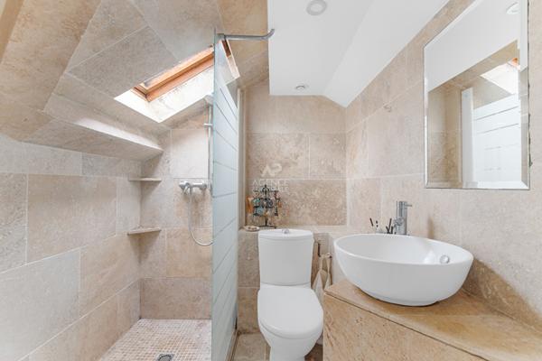 Maison Mareil Marly 9 pièce(s) 915 000 € **  - Référence  18287