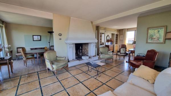 Appartement Bordeaux Caudéran Face au Parc Bordelais 8 pièces 211.74 m2