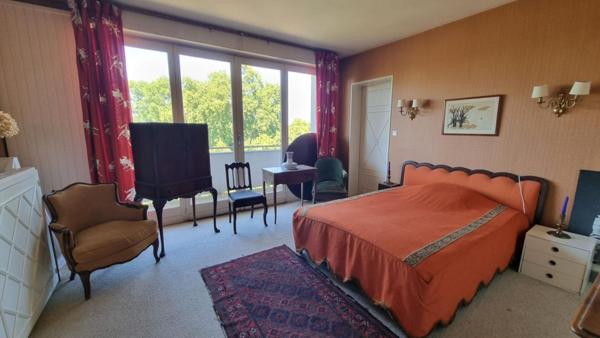 Appartement Bordeaux Caudéran Face au Parc Bordelais 8 pièces 211.74 m2