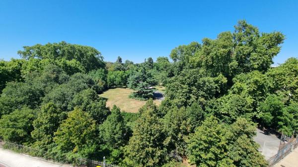 Appartement Bordeaux Caudéran Face au Parc Bordelais 8 pièces 211.74 m2