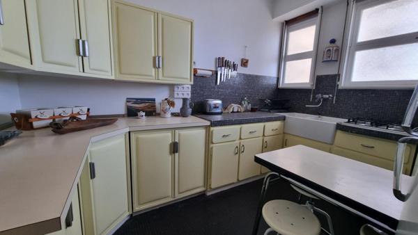 Appartement Bordeaux Caudéran Face au Parc Bordelais 8 pièces 211.74 m2