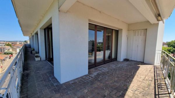 Appartement Bordeaux Caudéran Face au Parc Bordelais 8 pièces 211.74 m2