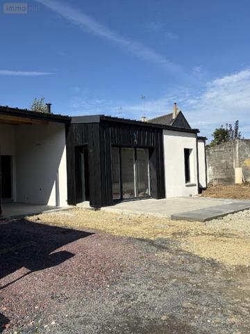 Maison à louer à Saint-Germain-en-Coglès en Ille-et-Vilaine (35133), ref : LM2015-35034