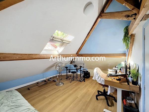 Vente                                                      Maison
                        
                     4 pièces                      74 m2                     à Choisy-le-Roi