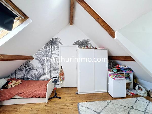 Vente                                                      Maison
                        
                     4 pièces                      74 m2                     à Choisy-le-Roi