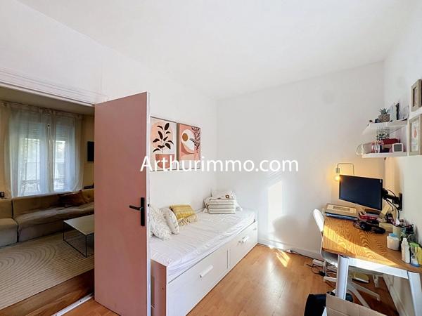 Vente                                                      Maison
                        
                     4 pièces                      74 m2                     à Choisy-le-Roi
