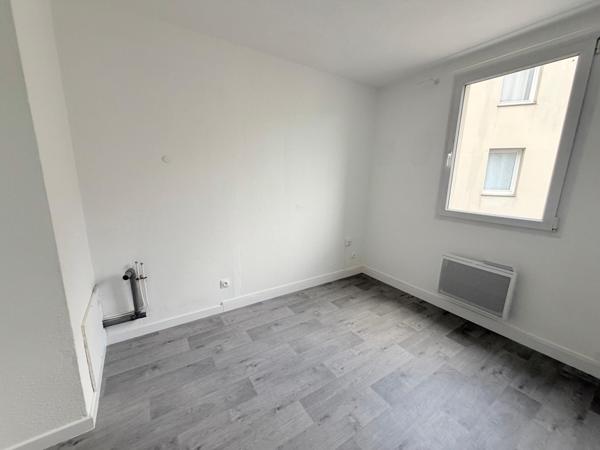 Appartement à LILLE, 59800 - 1 pièce 15m²