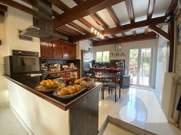 Maison 6 pièces 204 m2