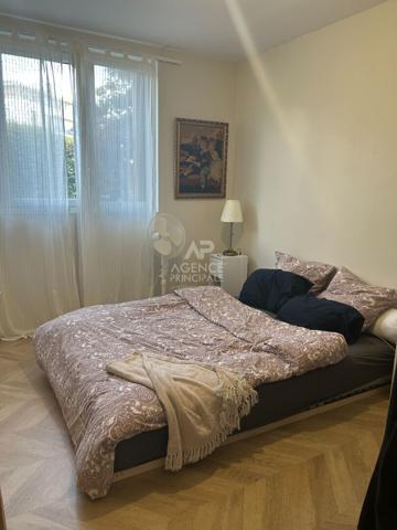 Appartement Poissy 2 pièce(s) meublés 43.35 m2 Loyer 930 €/mois charges comprises **  - Référence  9293