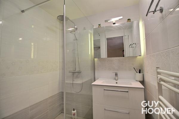 Port-Aviation - Superbe duplex de 121 m² avec terrasse, jardin privatif et parking