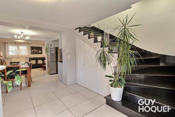 Port-Aviation - Superbe duplex de 121 m² avec terrasse, jardin privatif et parking