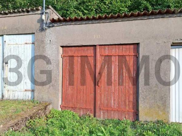 Vente / Garage / Parking