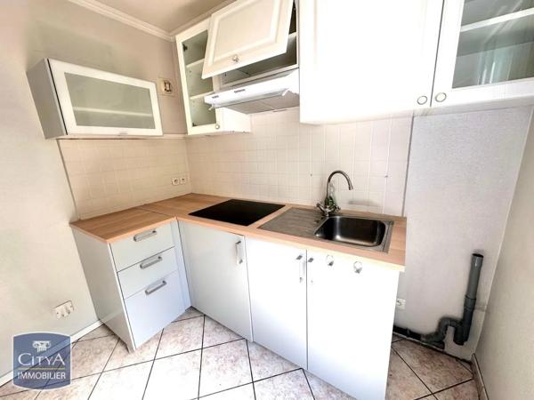 Appartement à vendre 1 pièce Noisy-le-Grand (93160)
