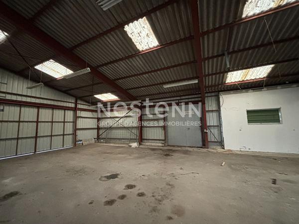 A vendre à LA FLECHE, local de plus de 400 m2