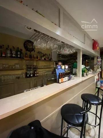 Suite au départ de retraite, cède un Fonds de commerce de plusieurs activités : CHR, Jeux FDJ PMU, Tabac.