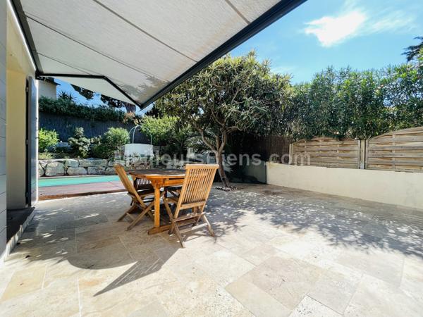 VENTE VILLA 127 M2 A SAINTE-MAXIME (83120)