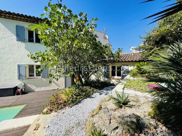 VENTE VILLA 127 M2 A SAINTE-MAXIME (83120)