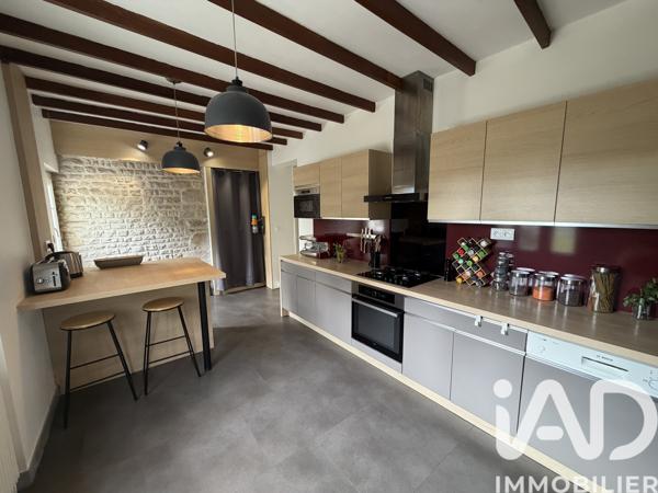 Maison à vendre 8 pièces 240 m² Saint-Amant-de-Boixe