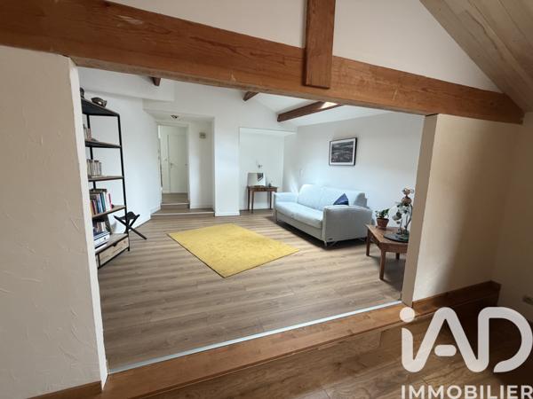 Maison à vendre 8 pièces 240 m² Saint-Amant-de-Boixe