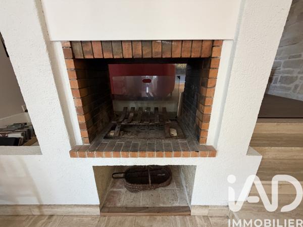 Maison à vendre 8 pièces 240 m² Saint-Amant-de-Boixe
