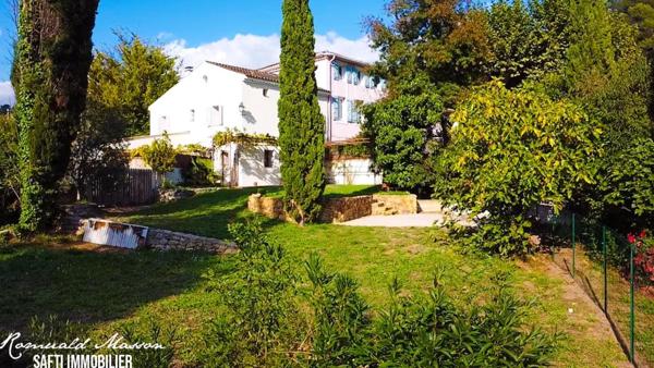 Ancienne bastide 6 pièces de 160m2 rénovée