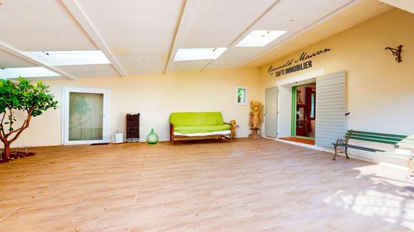 Ancienne bastide 6 pièces de 160m2 rénovée