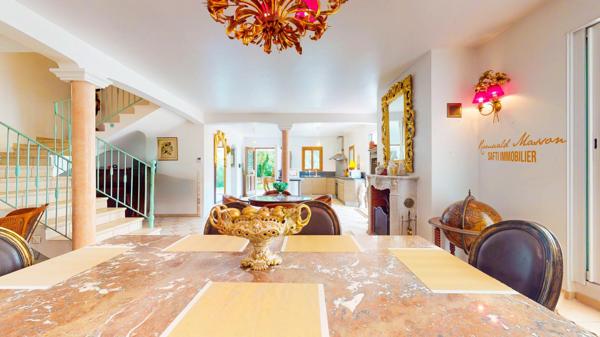 Ancienne bastide 6 pièces de 160m2 rénovée