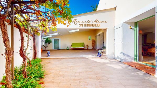 Ancienne bastide 6 pièces de 160m2 rénovée