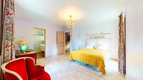 Ancienne bastide 6 pièces de 160m2 rénovée