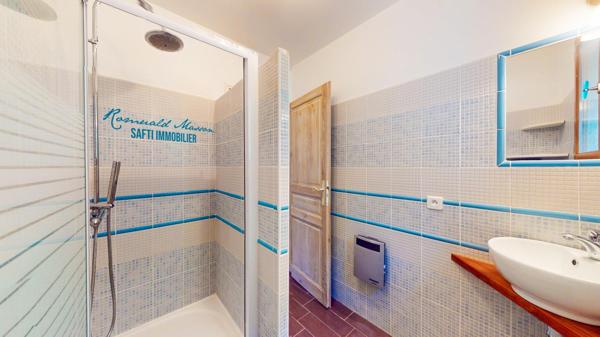 Ancienne bastide 6 pièces de 160m2 rénovée