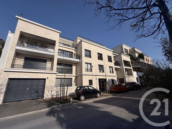 Appartement F5 à vendre  5 pièces - 98,40 m2 LA VARENNE ST HILAIRE - 94