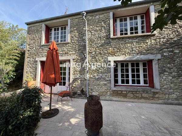 Maison à Fontenay-Saint-Père, 78440 - 6 pièces 163m²