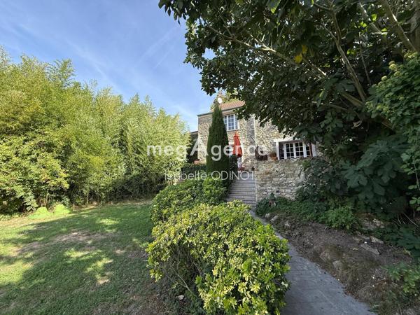 Maison à Fontenay-Saint-Père, 78440 - 6 pièces 163m²