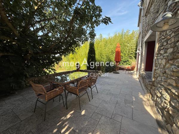 Maison à Fontenay-Saint-Père, 78440 - 6 pièces 163m²