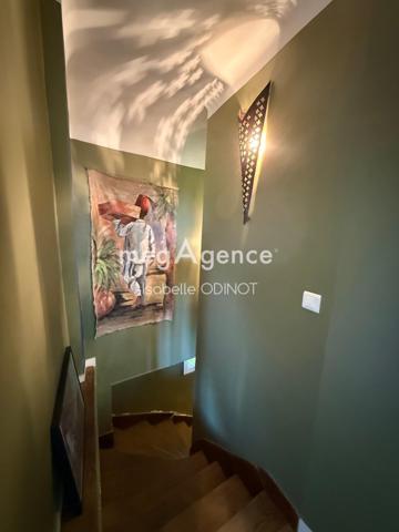 Maison à Fontenay-Saint-Père, 78440 - 6 pièces 163m²