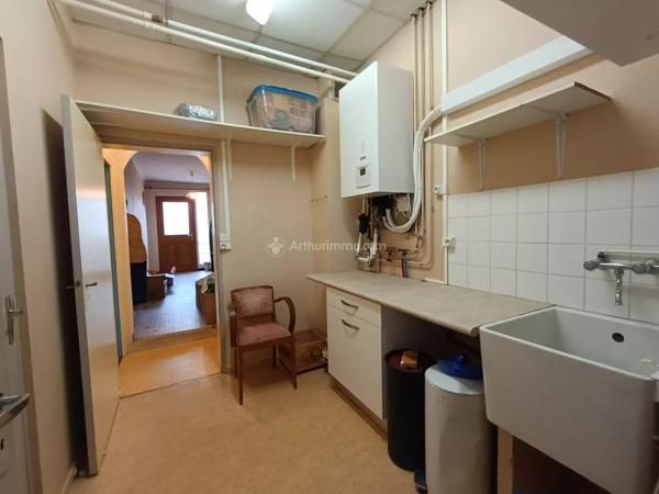 Vente                                                      Maison
                        
                     6 pièces                      140 m2                     à Albi