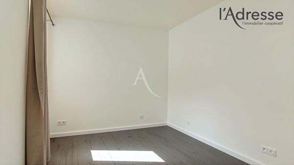 SURESNES limite centre ville PUTEAUX ; appartement souplex 3 pièces de 69 m²
